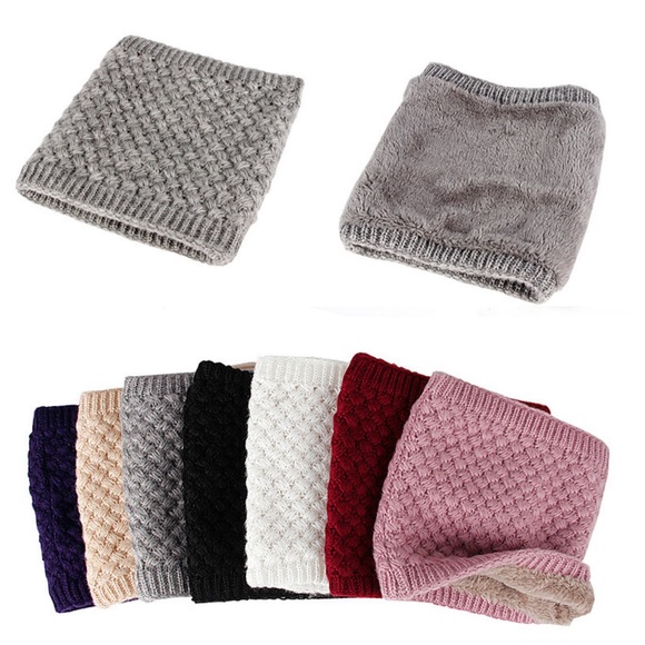 Warm Knitted Infinity Ring Scarf Lined with Fleece - Picture 2 of 8